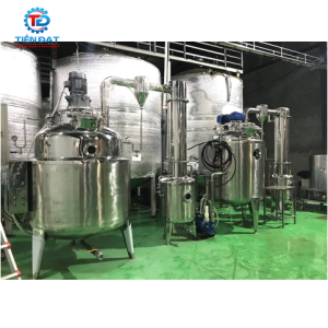 Máy cô đặc chân không 500L